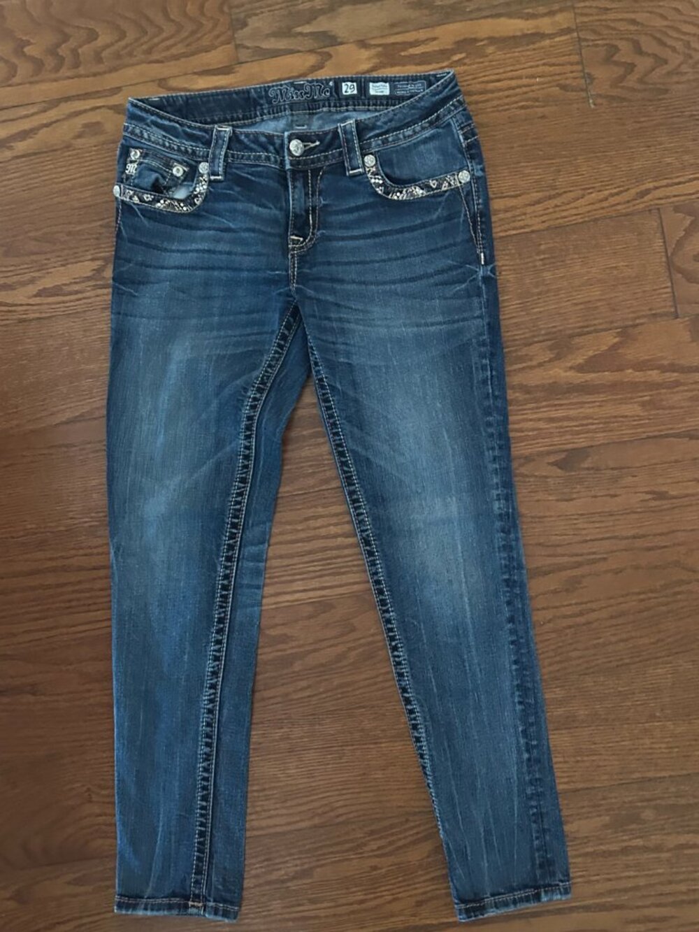 Miss Me Signature Skinny Beaded Sequin Embroidered Jeans Size 29 Y2K - Picture 16 of 16